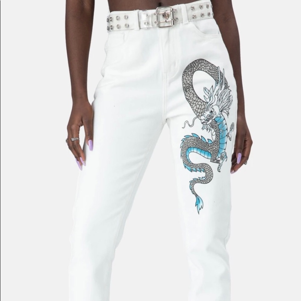 Adika mom jeans